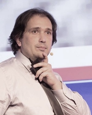 Dr Gianni Bernardi